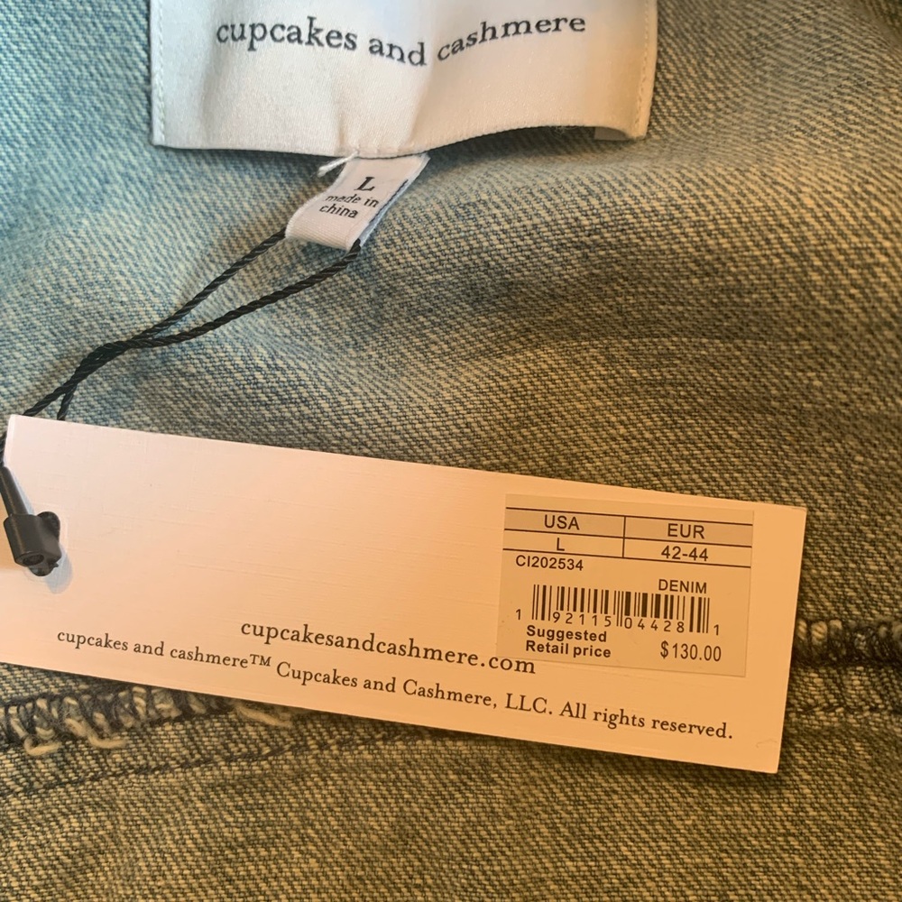 NWT Cupcakes and Cashmere Star Denim Jacket Women’s Size Large - Picture 11 of 16